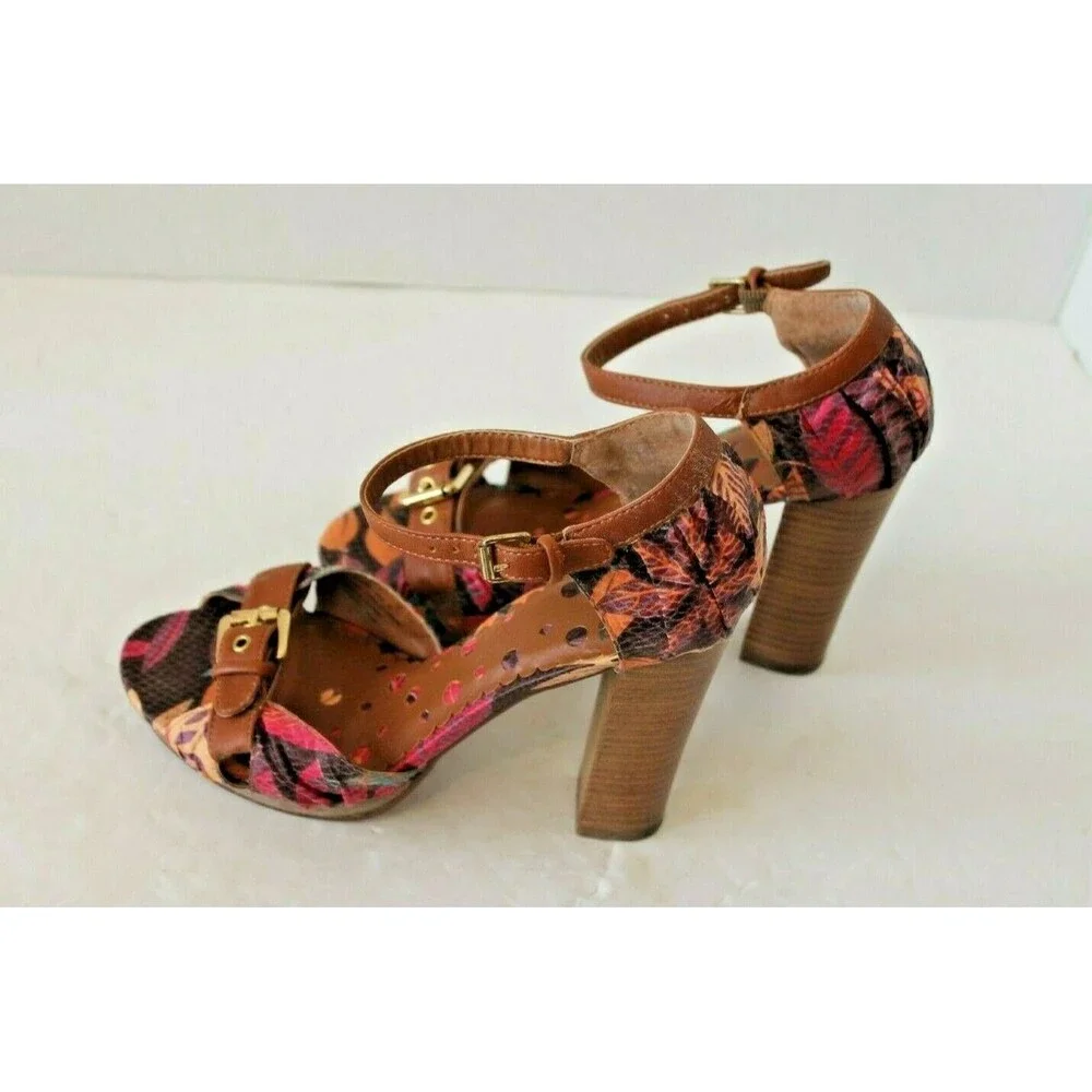 Not Rated Crush On You Floral Boho Heels Wood Block Sandals Sz 6M
